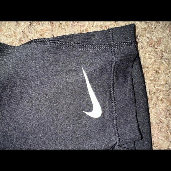 Nike Women's Dri-Fit Pro 3 Big Dot Training Shorts - Picture 2 of 12